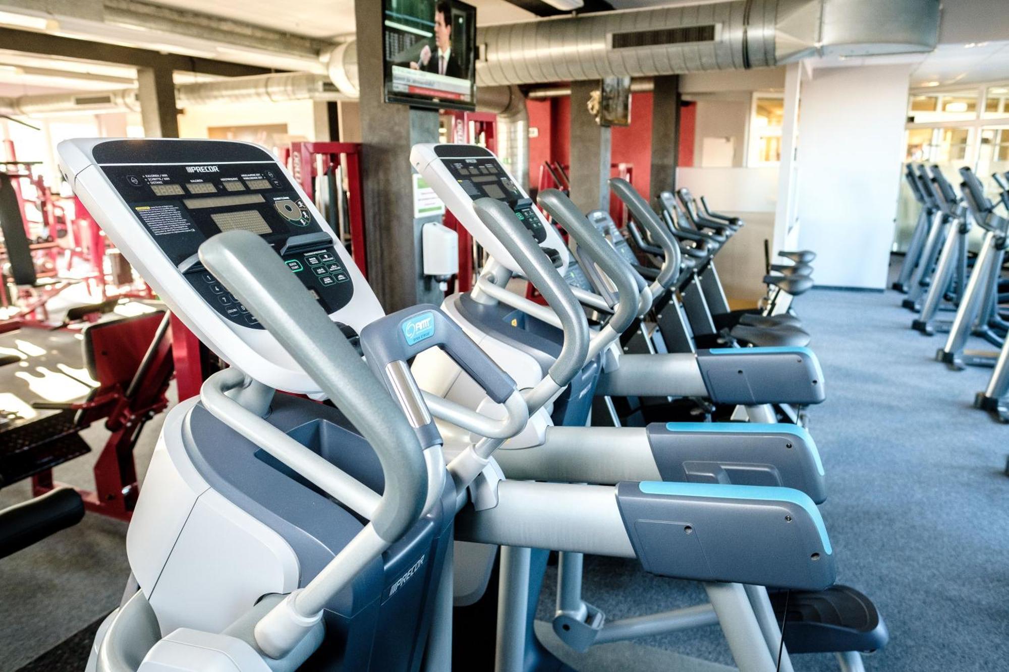 Hotel Sportwelt Radeberg Ngoại thất bức ảnh