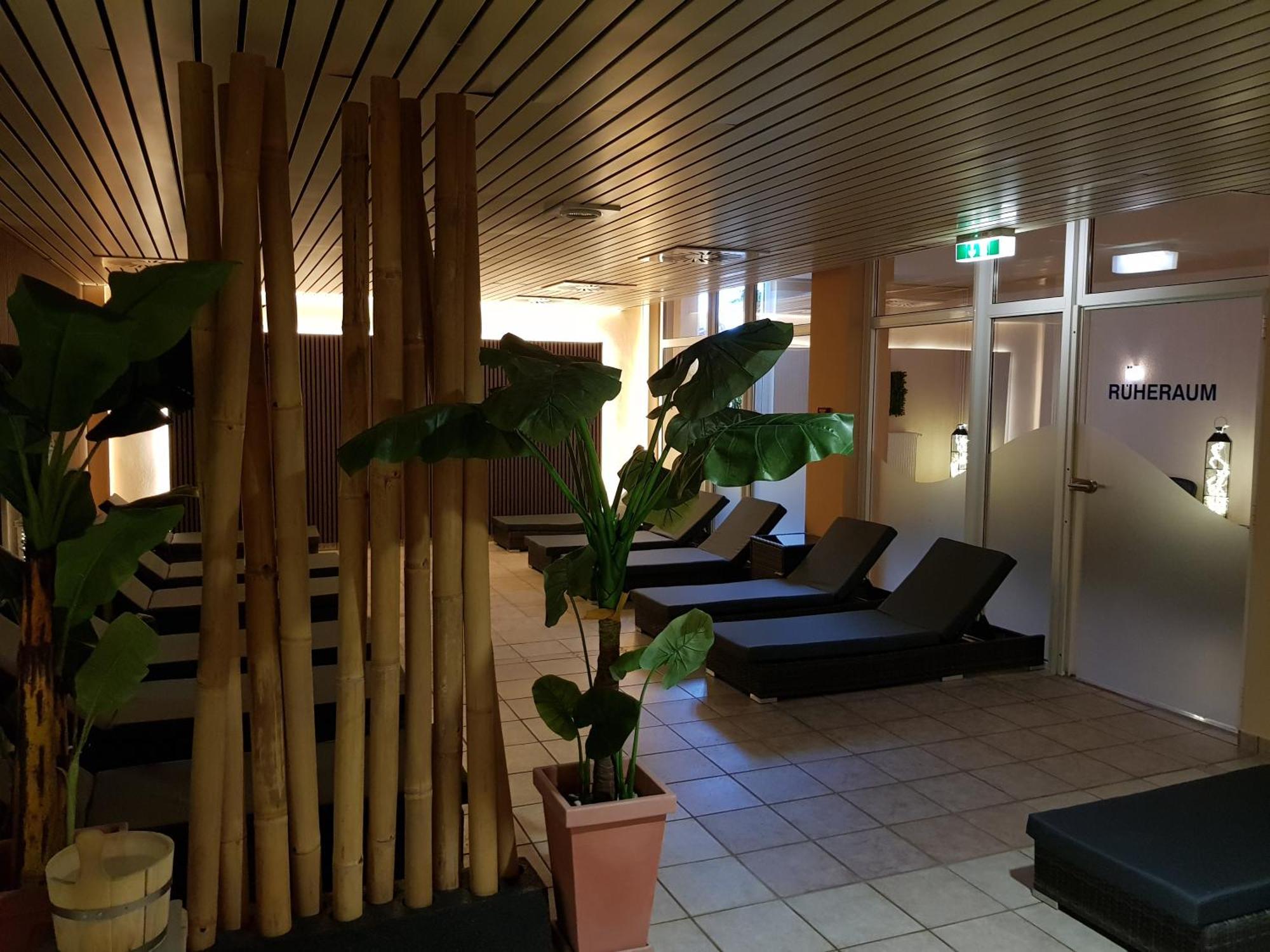 Hotel Sportwelt Radeberg Ngoại thất bức ảnh