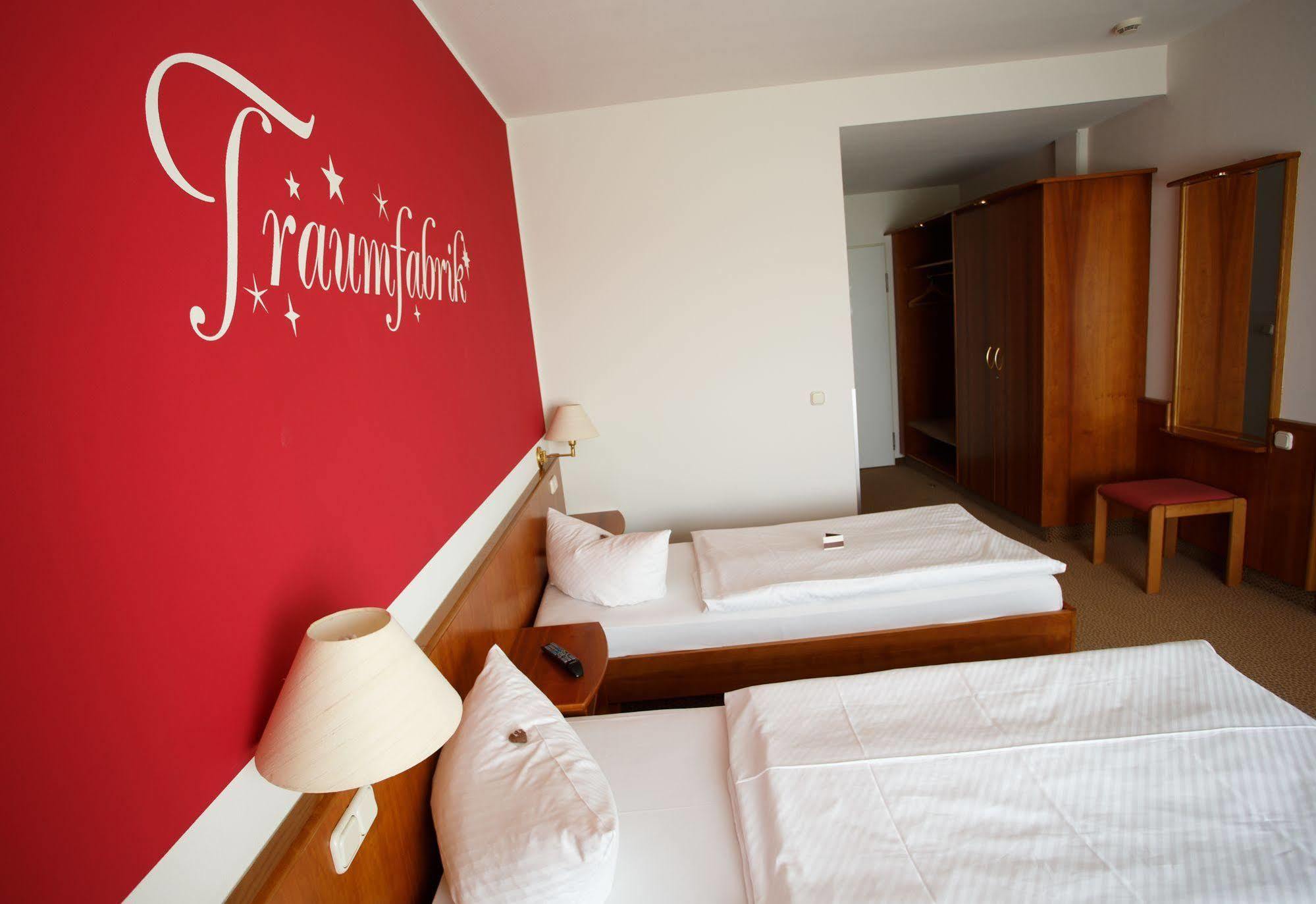 Hotel Sportwelt Radeberg Ngoại thất bức ảnh