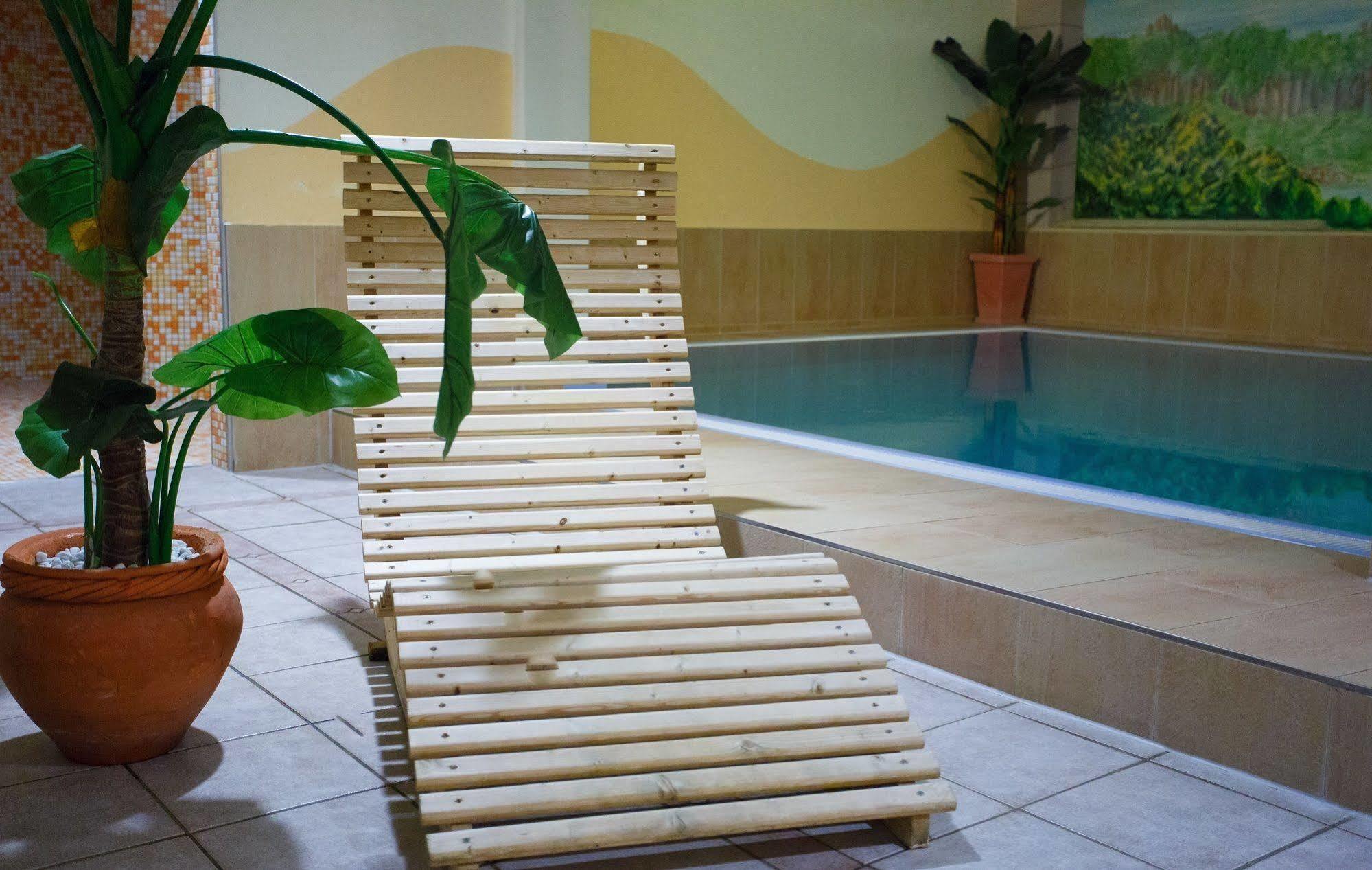 Hotel Sportwelt Radeberg Ngoại thất bức ảnh