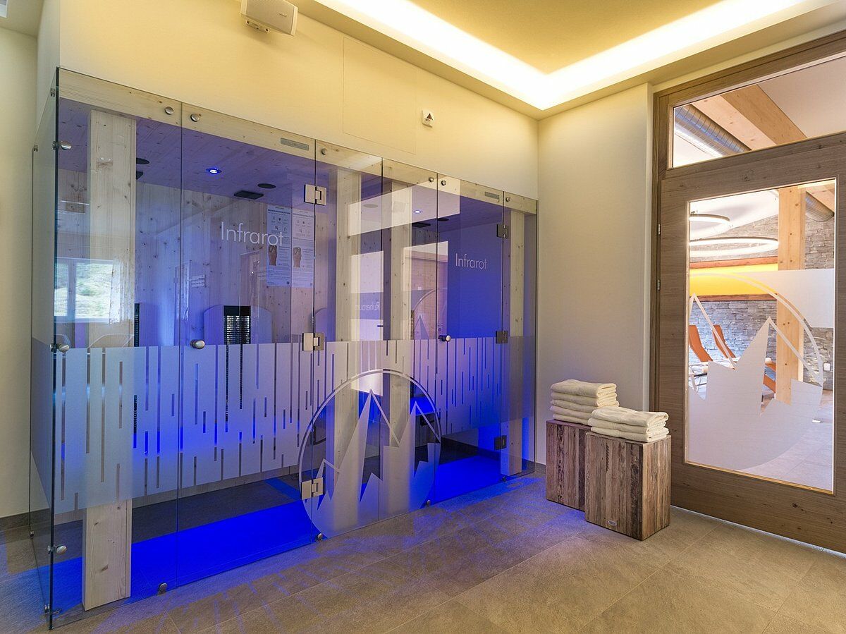 Hotel Sportwelt Radeberg Ngoại thất bức ảnh